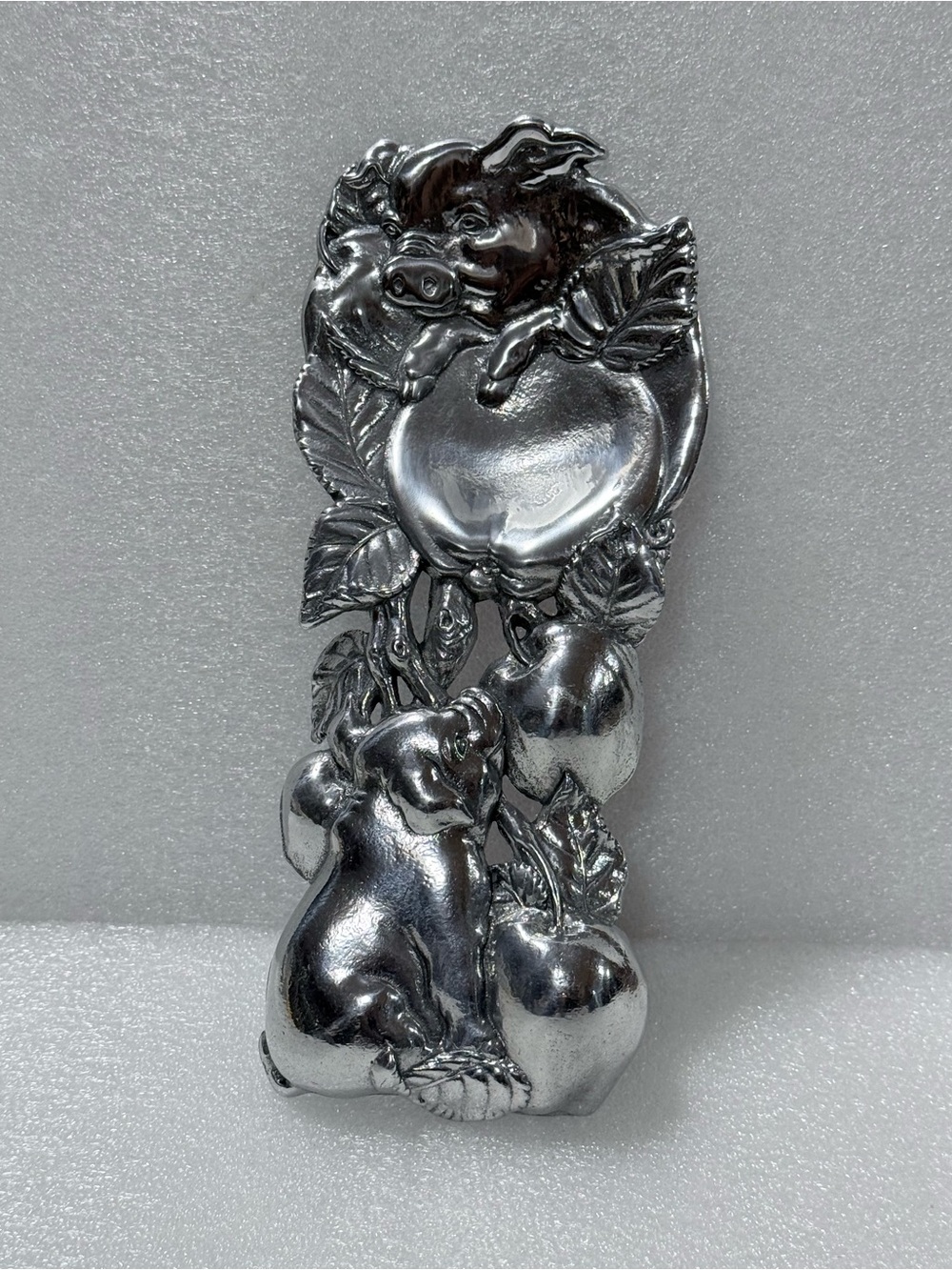 vintage Arthur Court aluminum Pig spoon rest